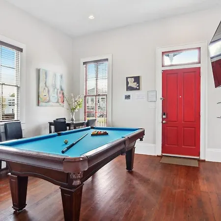 Funky Historic Home In Heart Of The Action